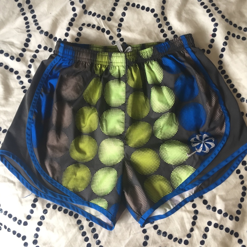 💙💚 LAST CHANCE RARE Nike Tempo Shorts 💙💚